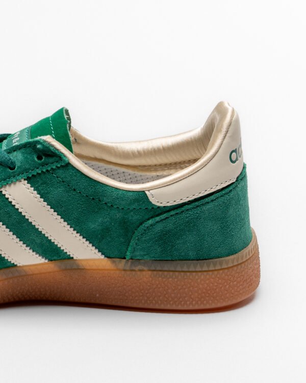 A. Sporty & Rich Green