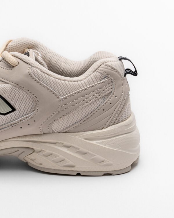 NB 530 Beige