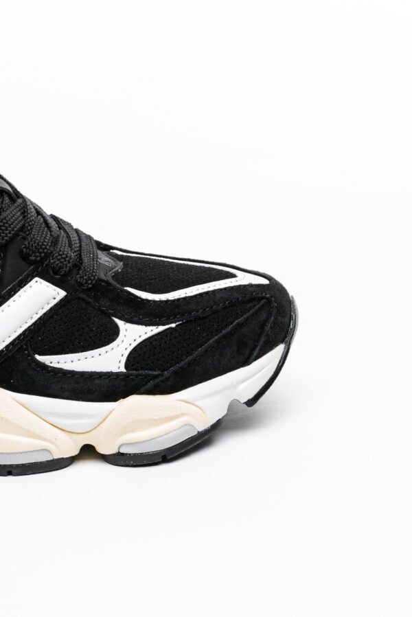 NB 9060 Black