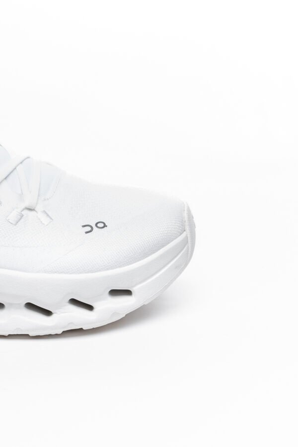 OC White Platform