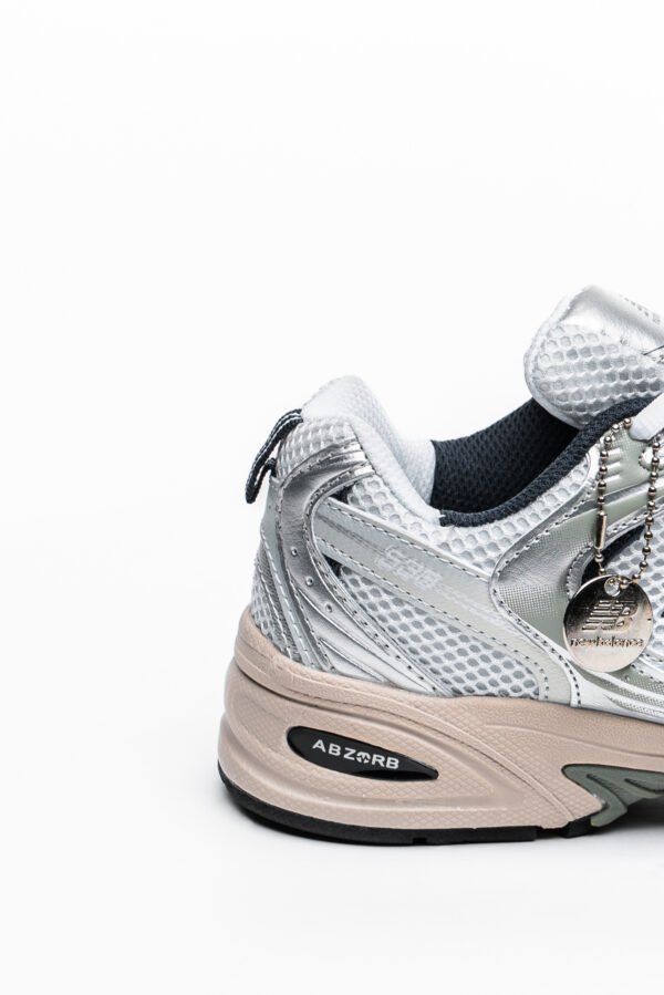 NB 530 Platinum