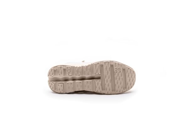 ON Loewe Beige